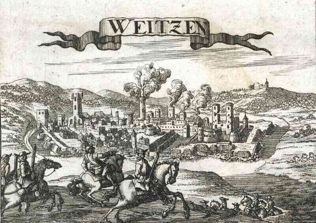 Schwarz-weißes Gravur von Weitzen, Deutschland, mit Menschen, die im Vordergrund auf Pferden reiten, umgeben von Hügeln, Gebäuden, Bäumen und Rauch, mit einem Banner mit der Aufschrift "Weitzen, Deutschland" oben.