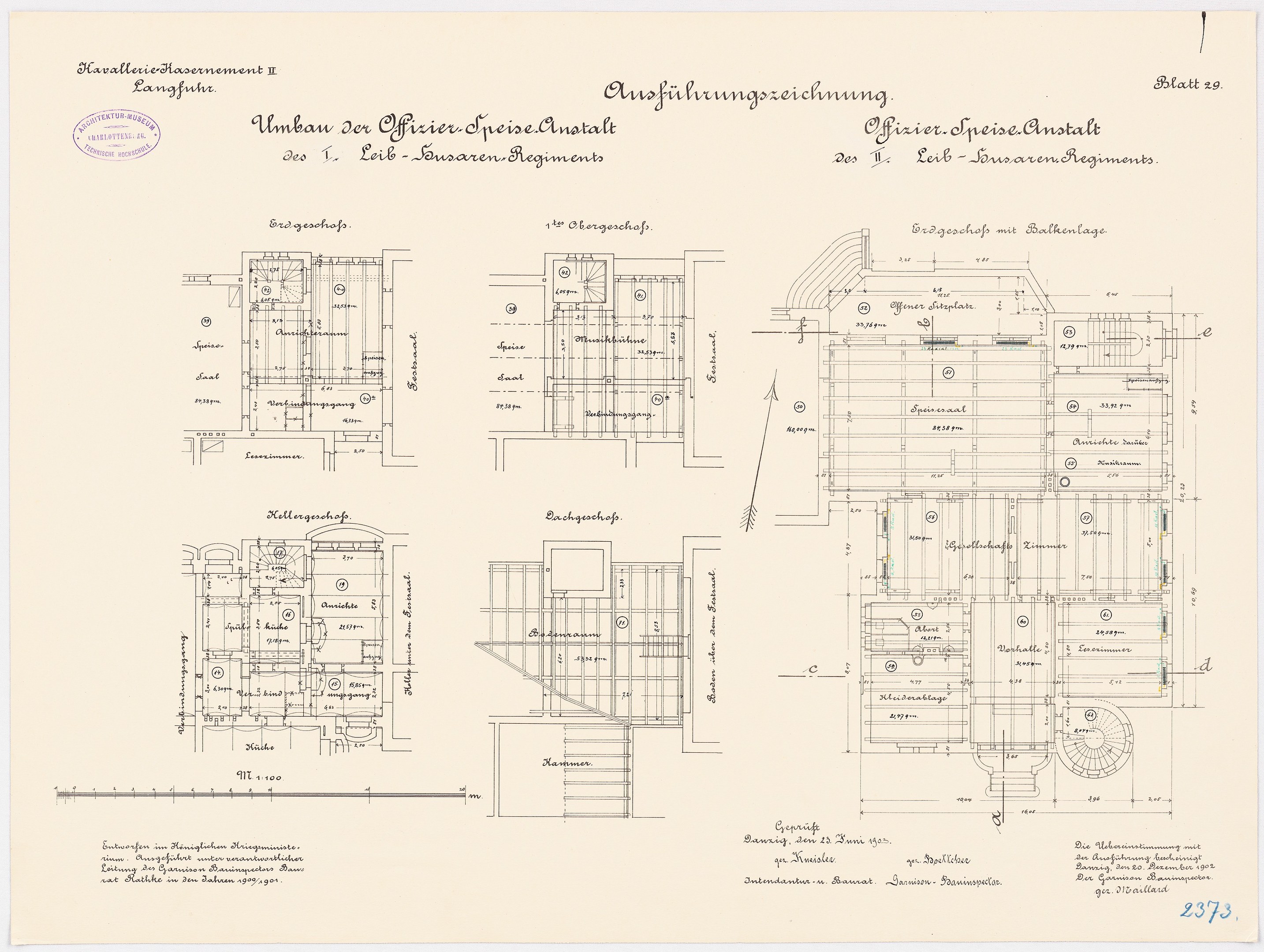Schwarz-weißer Architekturgrundriss des ehemaligen Bundeskanzleramts, der detaillierte Aufbau und strukturelle Elemente zeigt.